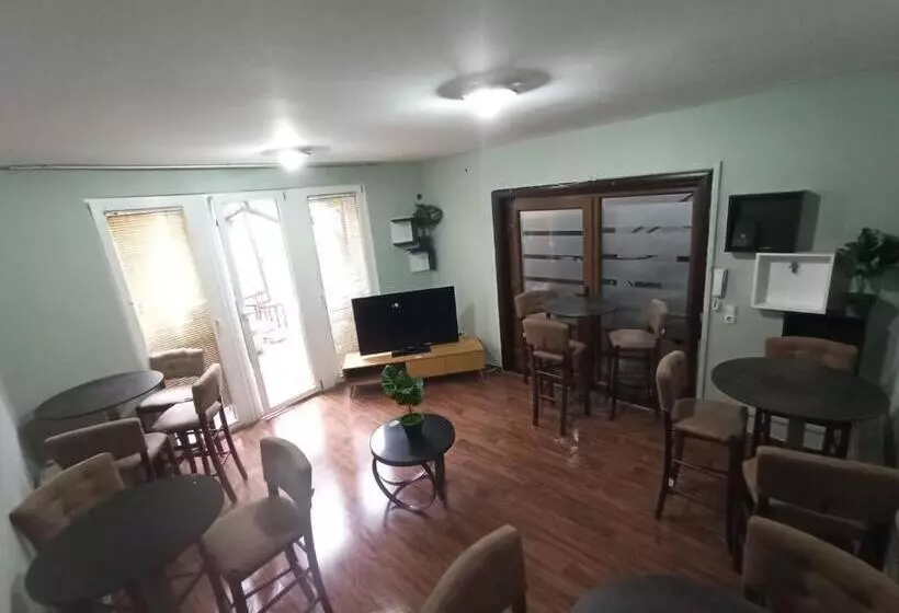 Hostel Nënë Terezës