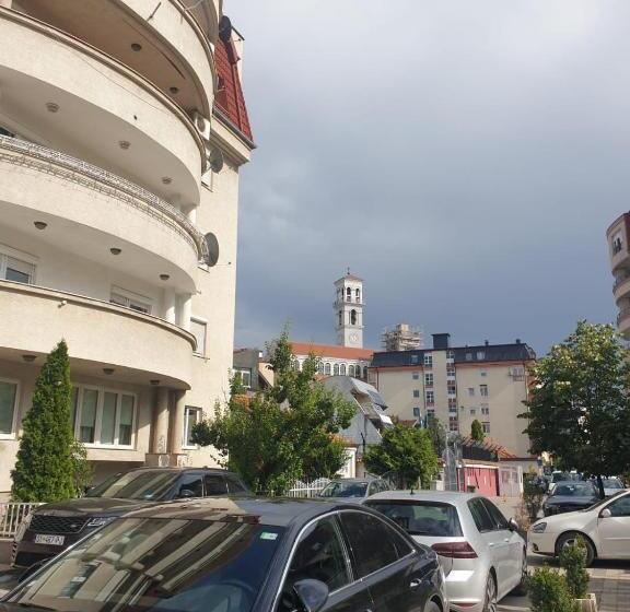 Hostel Nënë Terezës