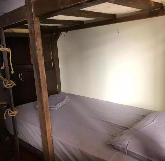 Hostel Nënë Terezës