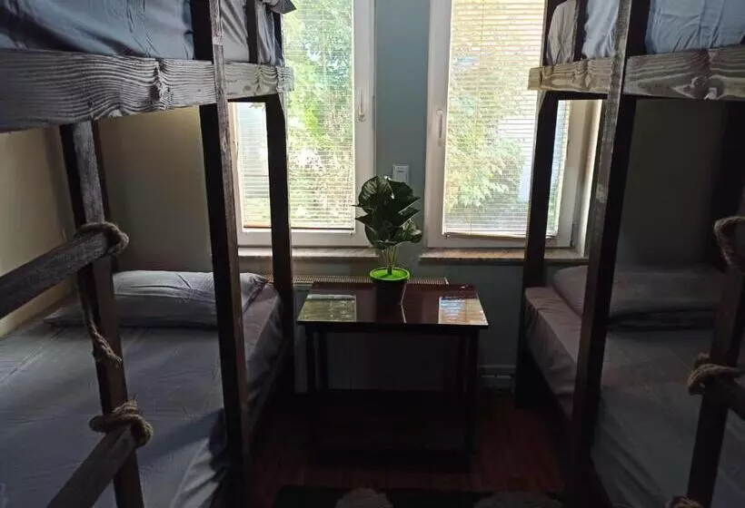 Hostel Nënë Terezës