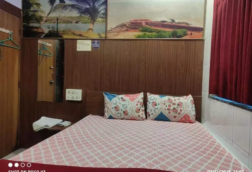 هتل Amber Guest House