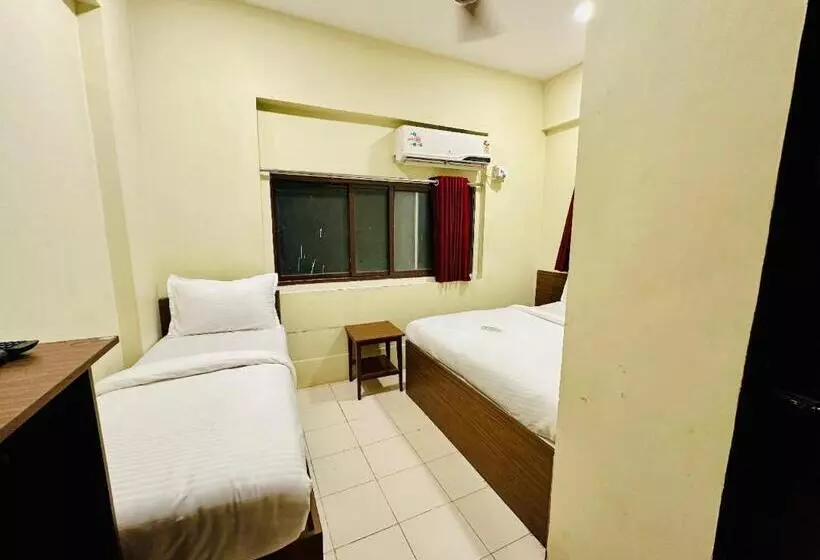 هتل Amber Guest House