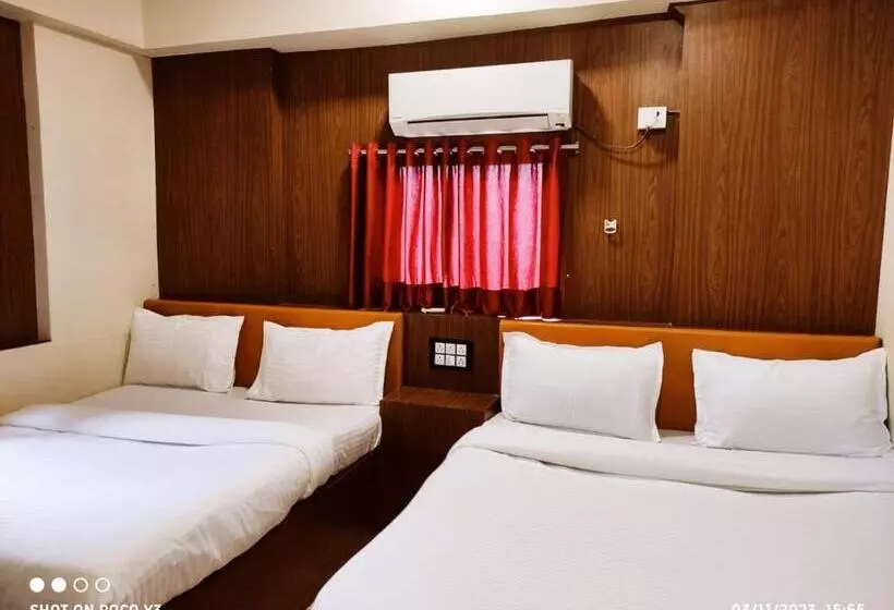 هتل Amber Guest House