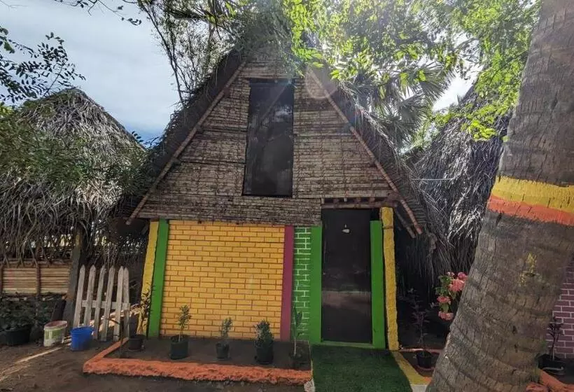 ホテル Banana Beach House