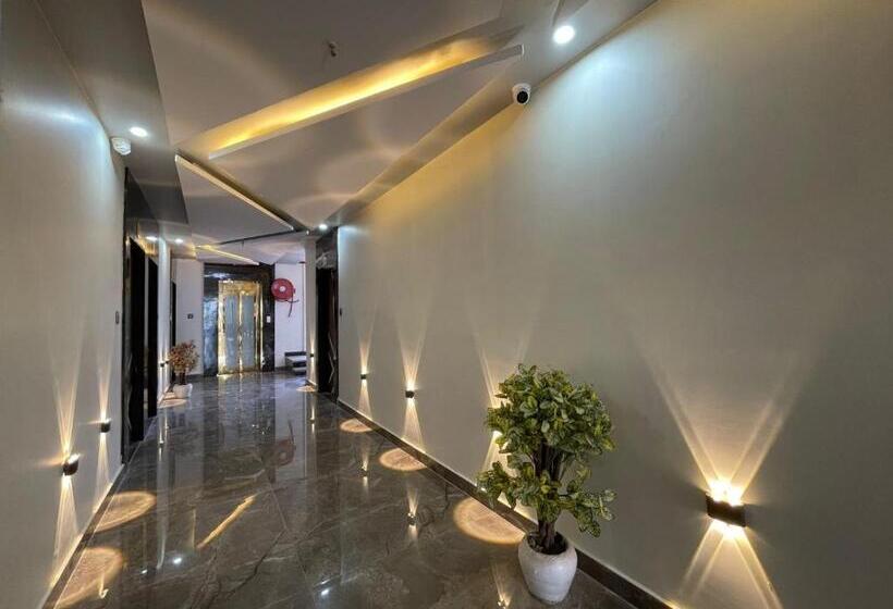 ホテル Banaras Palace