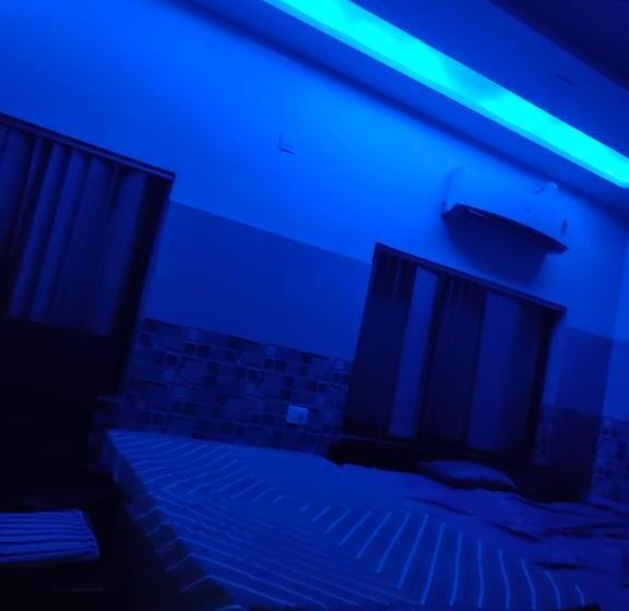 هتل Bnb Kashi Darsan Stay