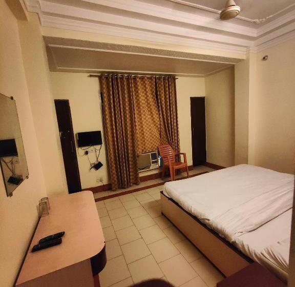 هتل Bnb Kashi Darsan Stay