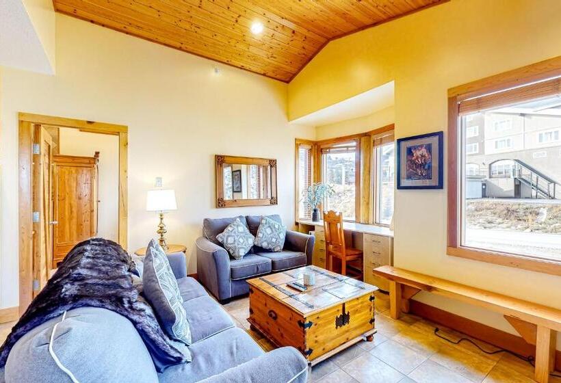 Szálloda Grizzly Lodge 306