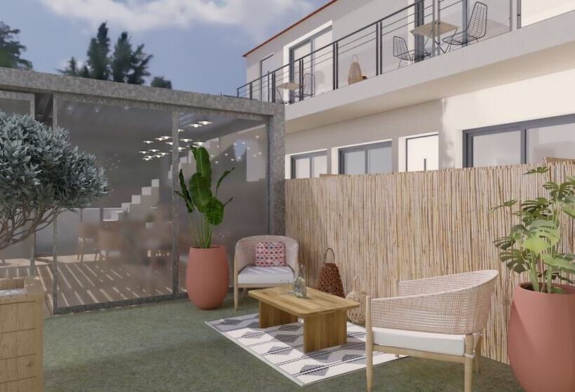 هتل Hôtel A Stretta