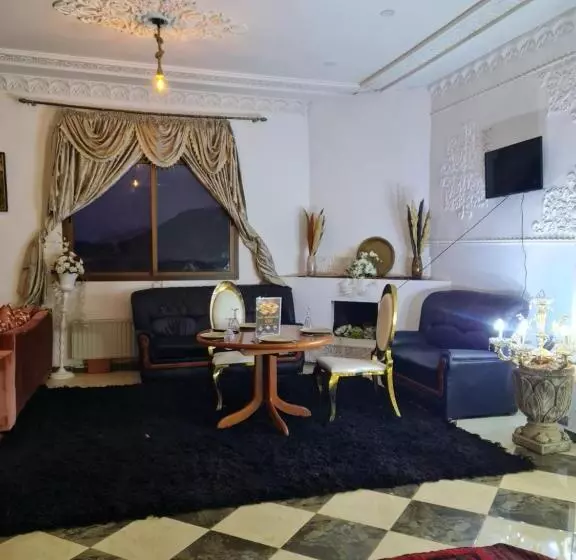 ホテル Hôtel Et Restaurant Arij