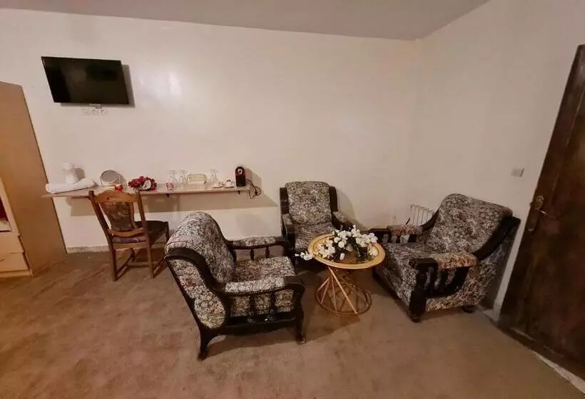 ホテル Hôtel Et Restaurant Arij