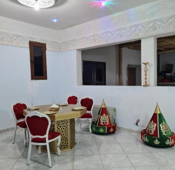 هتل Hôtel Et Restaurant Arij