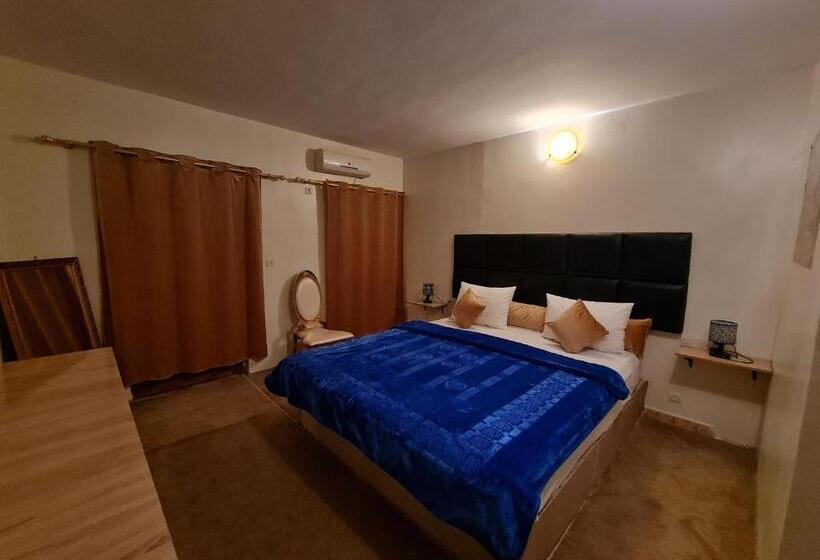 هتل Hôtel Et Restaurant Arij