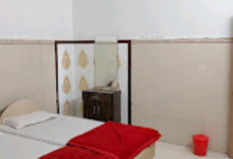 Отель Lankesh Aurangabad