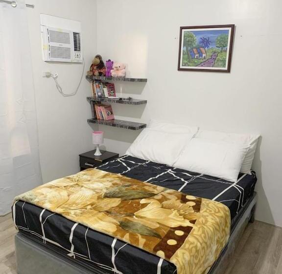 בית מלון כפרי Cozy Loft At Mesavirre Garden Residences