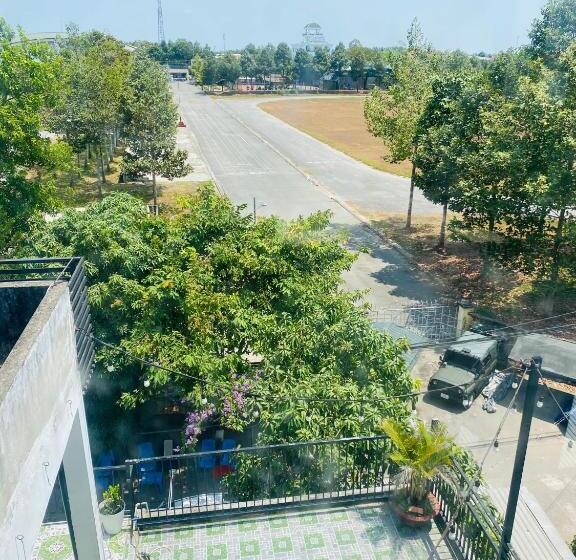 هتل Nhà Nghĩ Homestay Kv