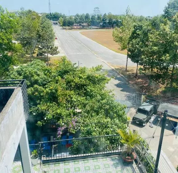 هتل Nhà Nghĩ Homestay Kv