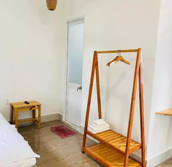 هتل Nhà Nghĩ Homestay Kv