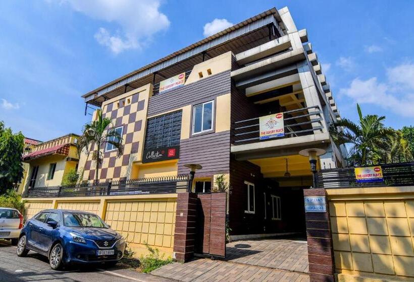 هتل Oyo The Luxury Palace