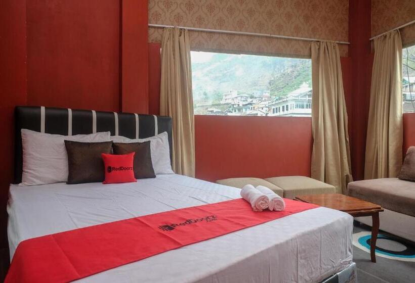 فندق Reddoorz Syariah Near Gerbang Dieng 2