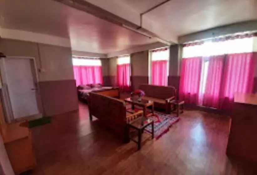 ホテル Tourist Hut Arunachal Pradesh