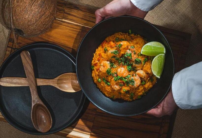 هتل Wyndham Santa Marta Aluna Beach