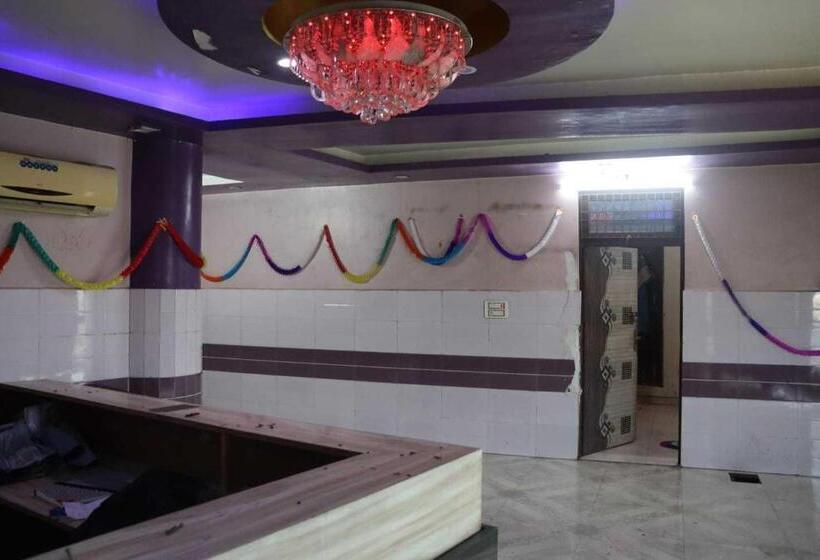 Oyo Hotel Grand