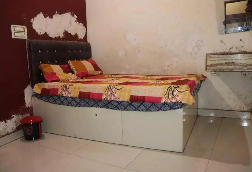 Oyo Hotel Grand