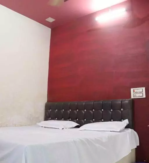 Oyo Hotel Grand