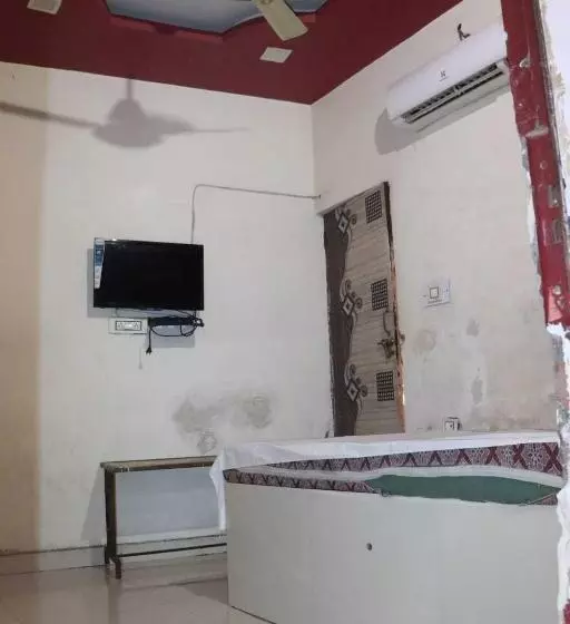 Oyo Hotel Grand