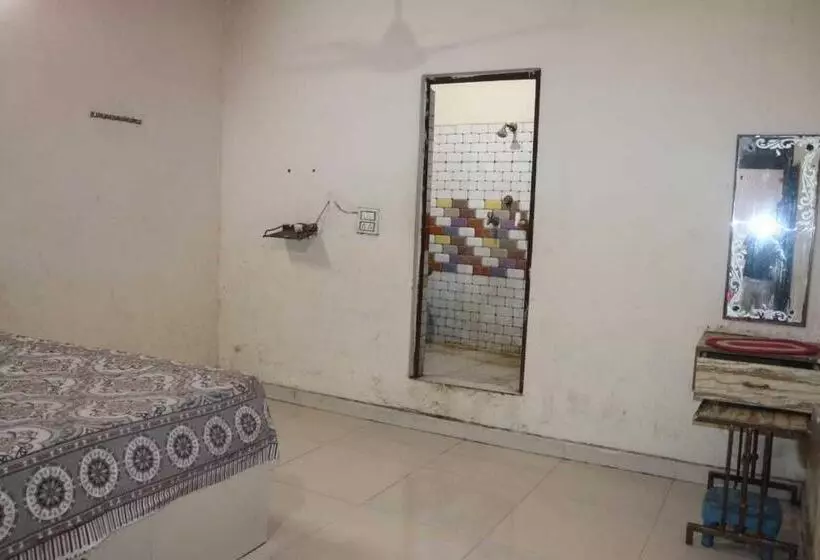 Oyo Hotel Grand