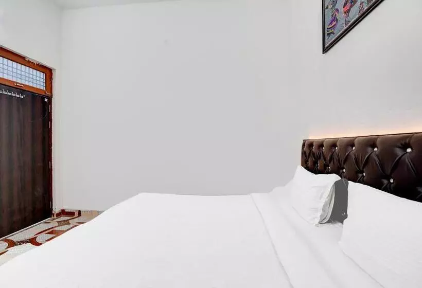 Oyo Hotel Love Bite