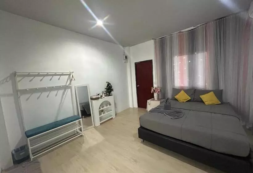 ペンション บ้าน พัก ดี เกาะล้าน Ban Phak D Koh Larn