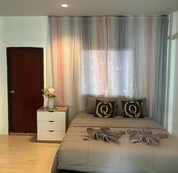 ペンション บ้าน พัก ดี เกาะล้าน Ban Phak D Koh Larn