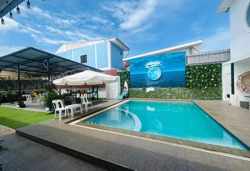 ペンション บ้าน พัก ดี เกาะล้าน Ban Phak D Koh Larn