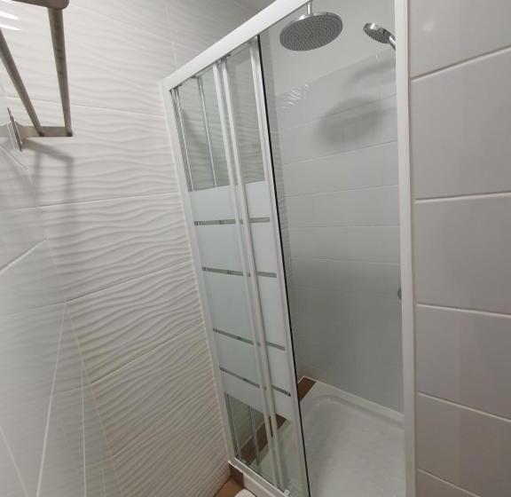 پانسیون Zabava Sacavém