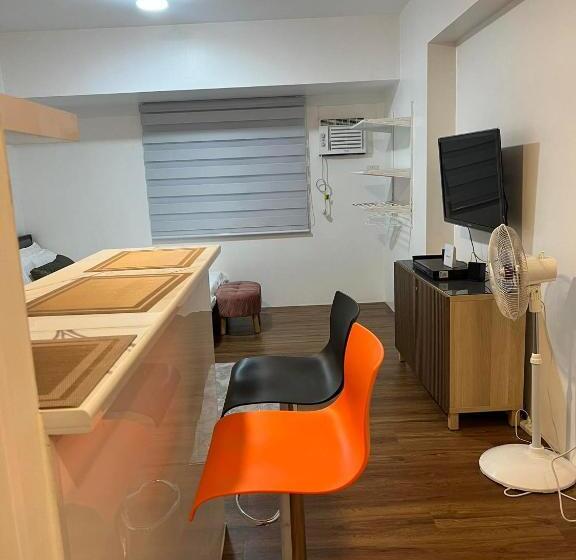 Serin S Escape Tagaytay   Serin East Tower 2