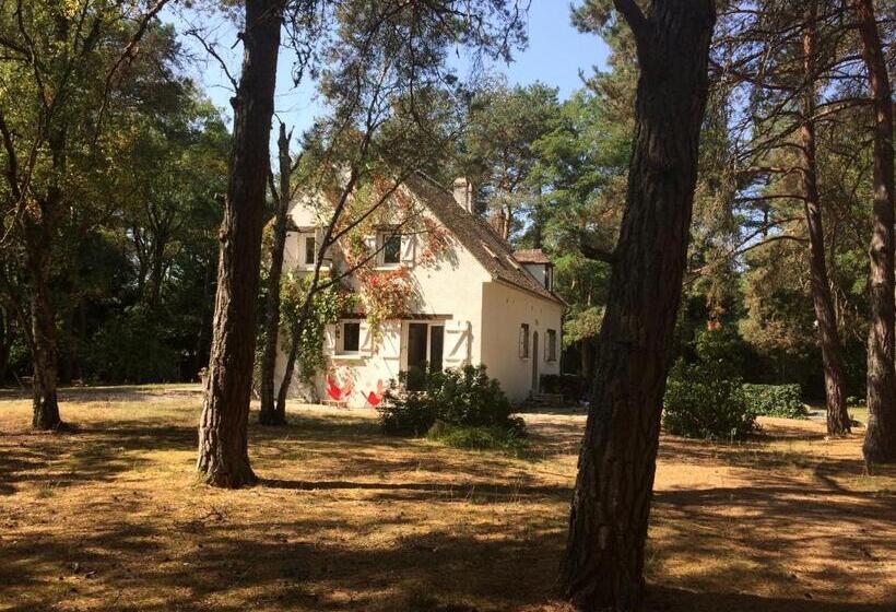 مبيت وإفطار Chambres Au Coeur Du Massif Des Trois Pignons