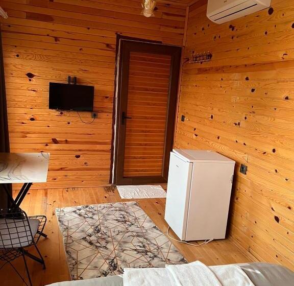 تختخواب و صبحانه Karaöz Lighthouse Bungalow