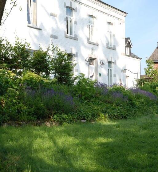 ベッドアンドブレックファースト ô Lit De L Ourthe