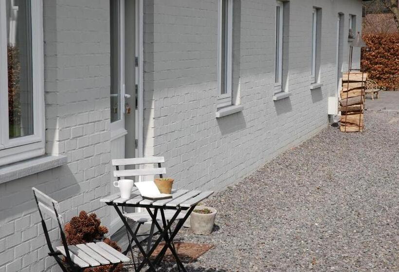 ベッドアンドブレックファースト ô Lit De L Ourthe