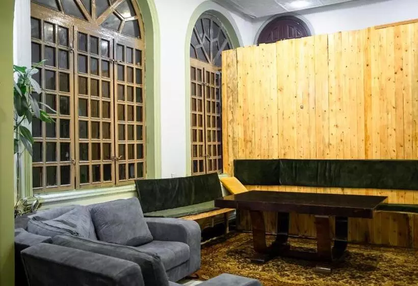 Flora Music & Art Hostel