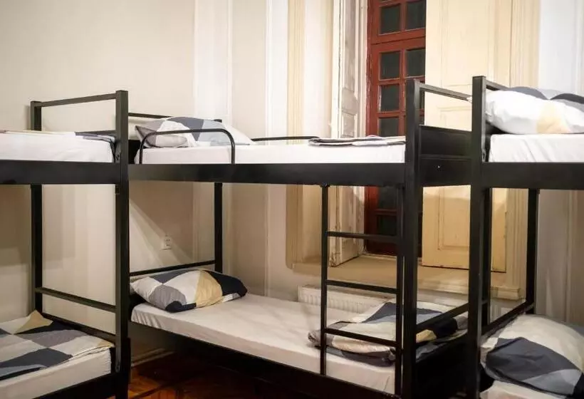 Flora Music & Art Hostel