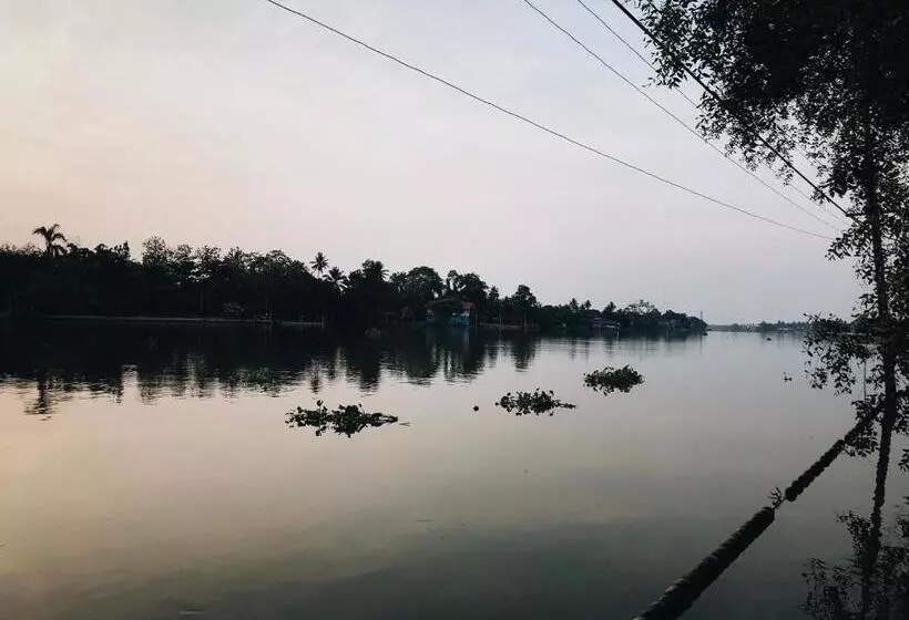 Hotelli ี เรือนปณาลี รีสอร์ท