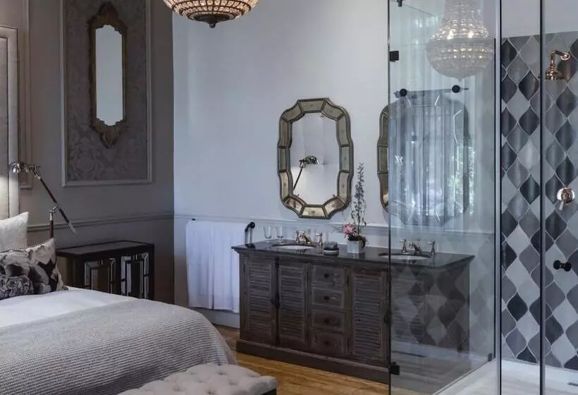 Hotelli Blaauwklippen Manor By Newmark