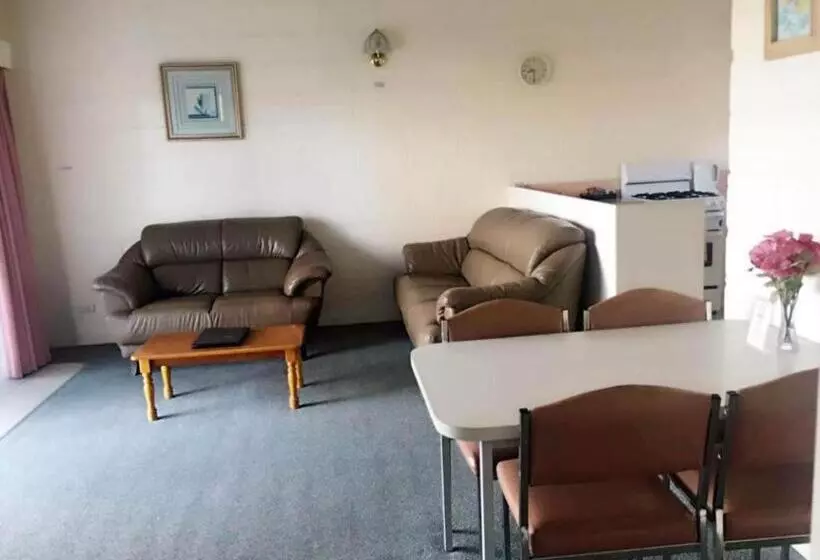 Hotelli Black Swan Motor Inn