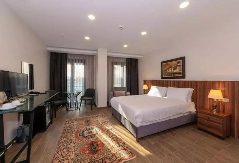 ホテル Deluxe Rooms & Suites By Wisteria