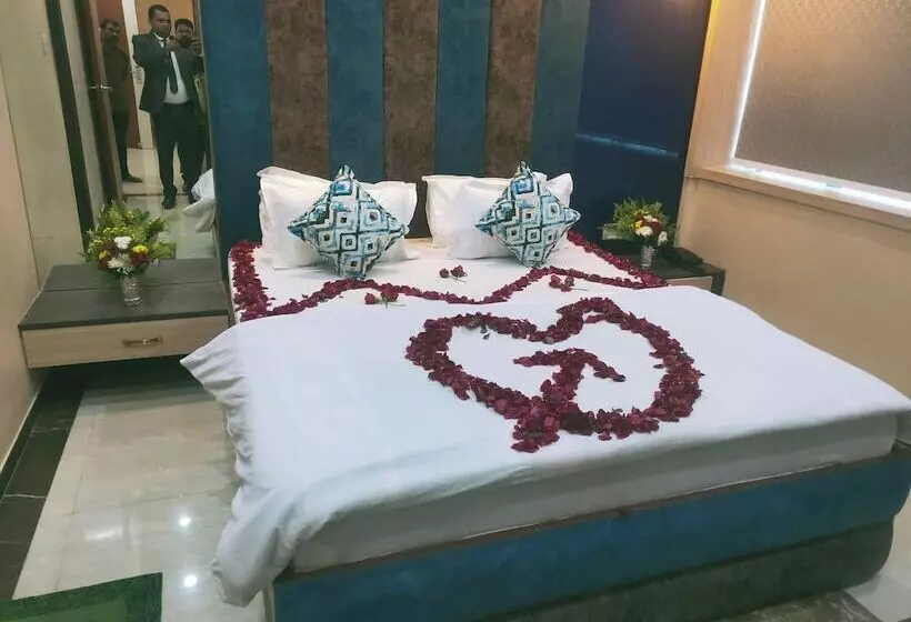 Hotelli Holiday Saharsa