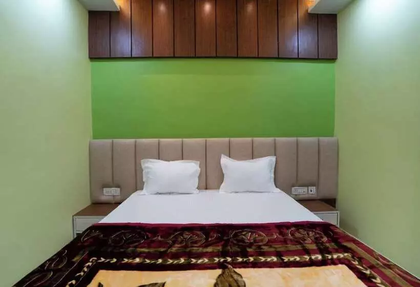 Hotelli Holiday Saharsa