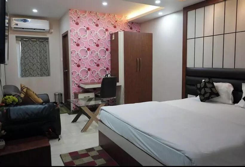 Hotelli Holiday Saharsa